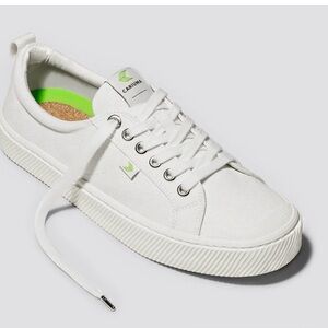 Cariuma OCA Low Off-White Canvas Sneaker-Women’s 8.5